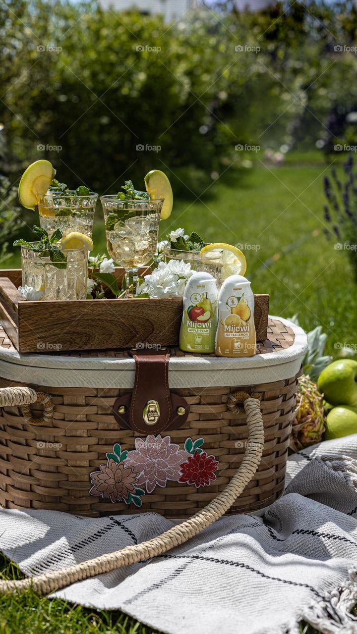 Summer picnic with refreshing drinks
