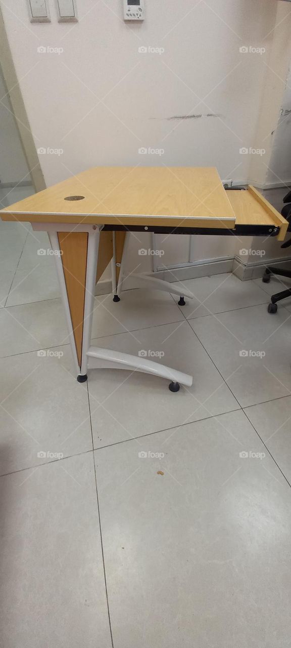 small computer table