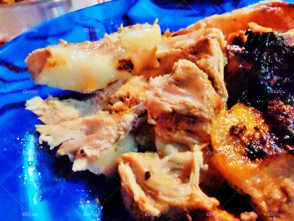 apple party drink ingredient young beef salmon fish pepper sauce delicious eating rice vegan sustainability pasta container japanese onion bowl delivery collection appetizer spice snack tasty asian vegetables kitchen chicken salad fried fruit food ve