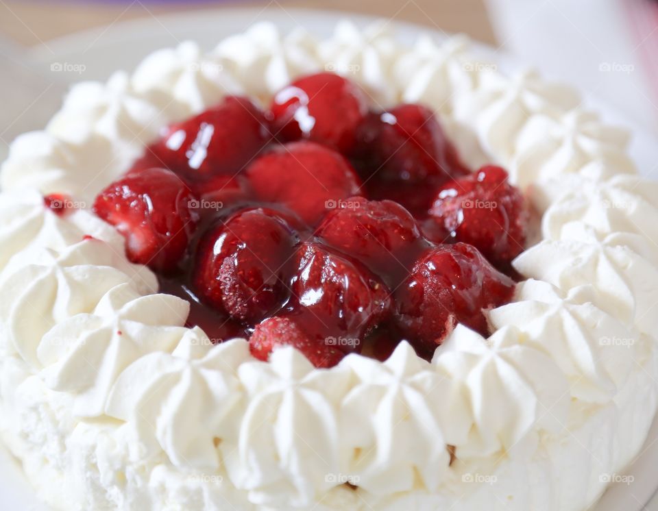 Jordgubbstårta . Strawberry Cake 