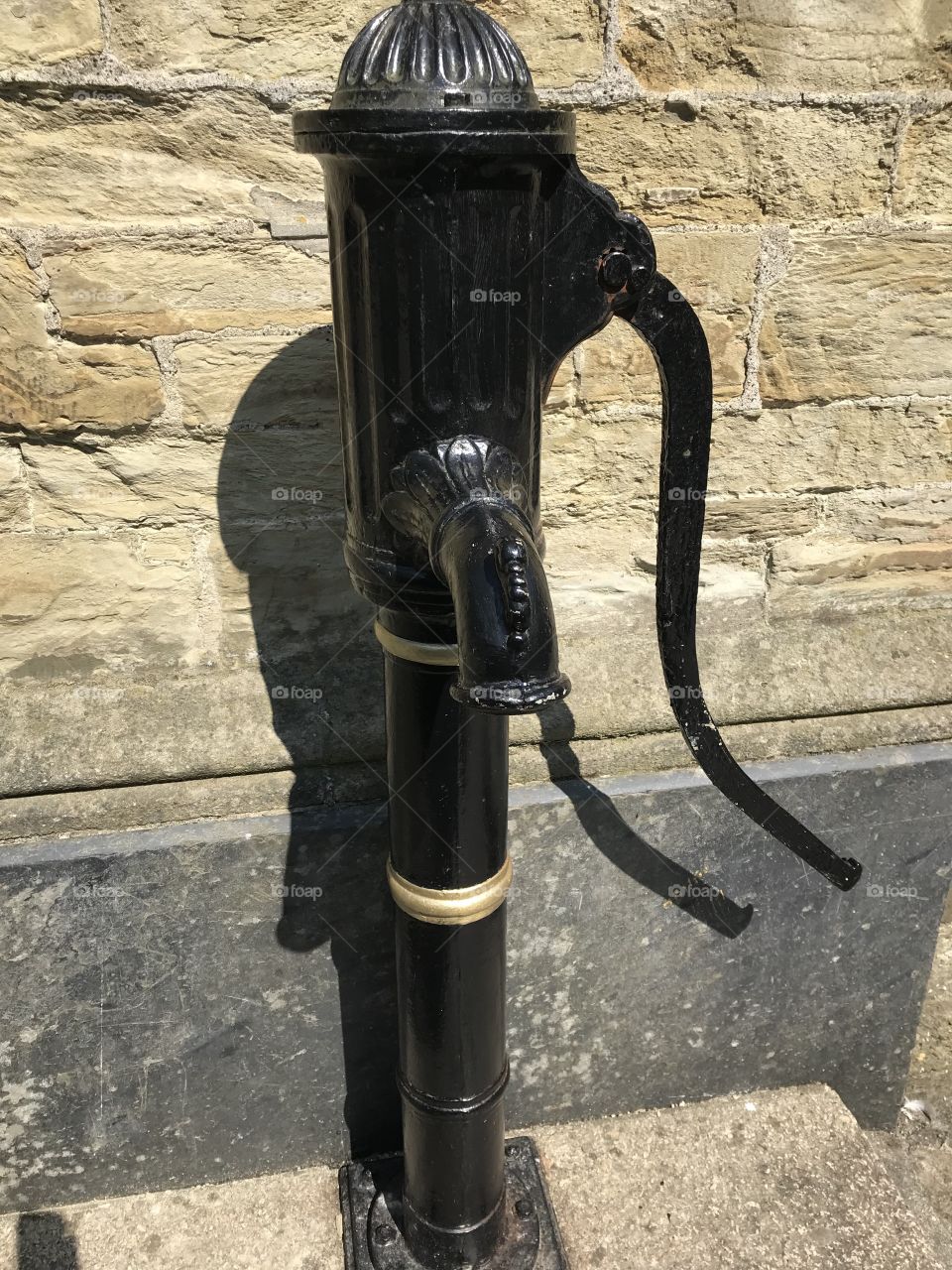 Since l have beefed up my love of photography l have become interested in water pumps, they are rather like a tourist attraction, here is another.