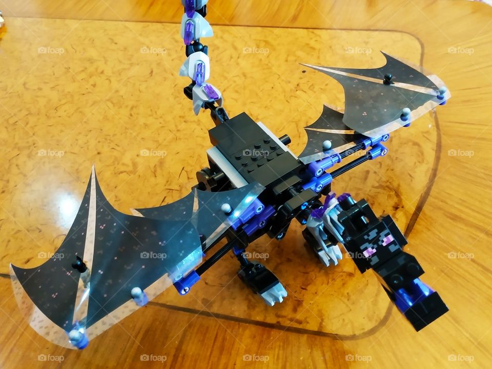Lego dragon