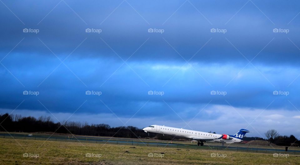 Airplane Landing