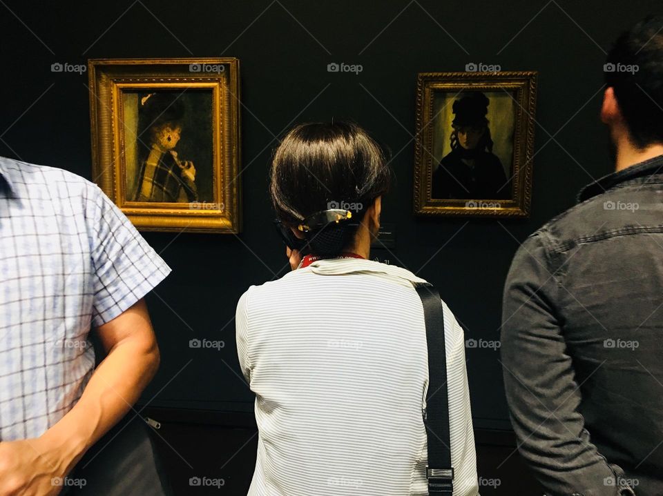 My mother at the museum 