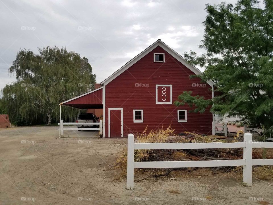 red barn