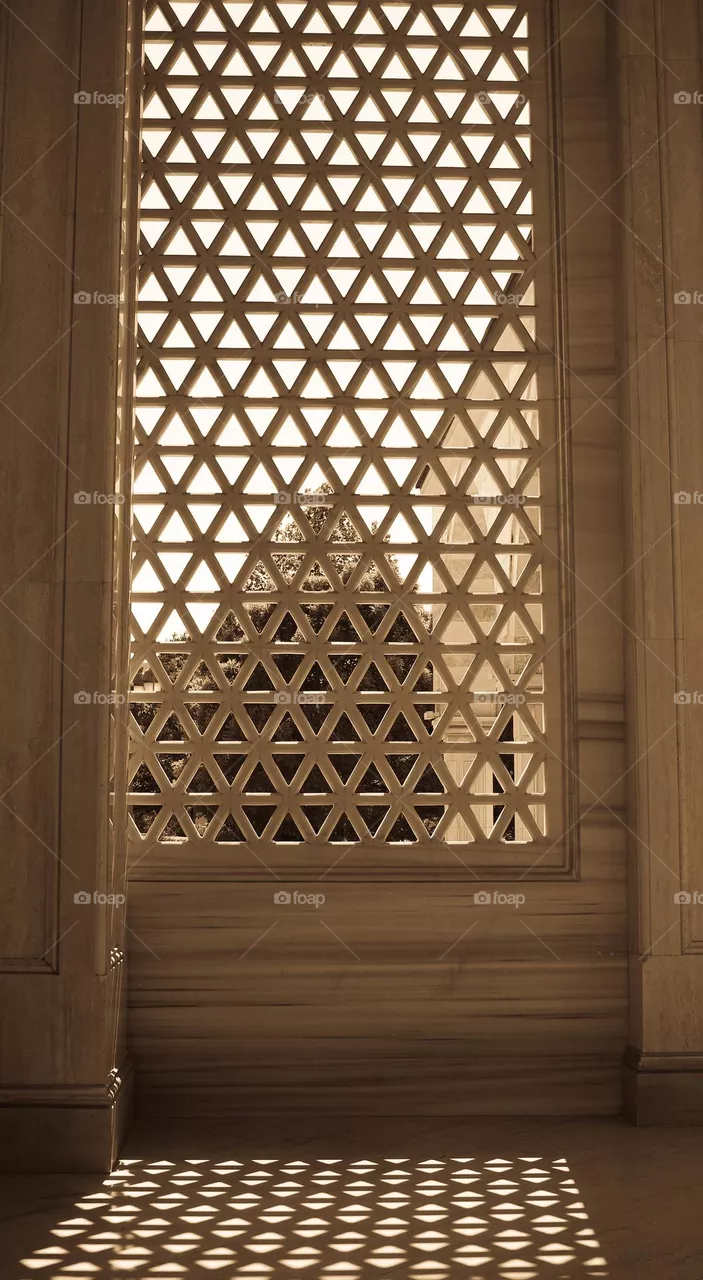 Window with patterns