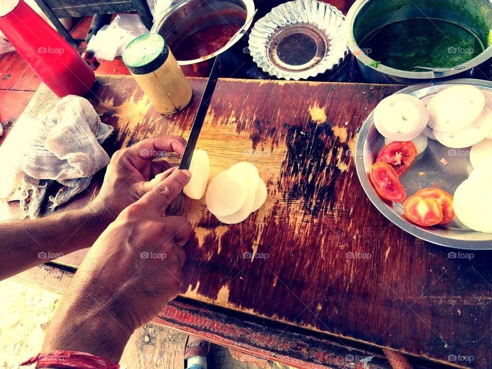 Food that can be quickly and easily and is sold in restaurants and snack bars as a quick meal or to be taken out.