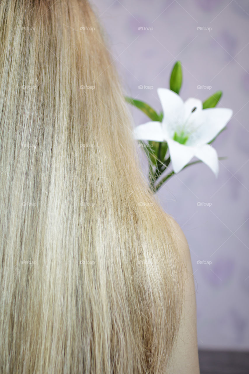 girl with long blond sleek hair