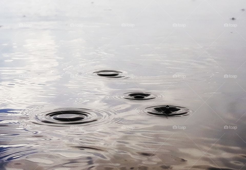 water in motions - rain drops @matano lake