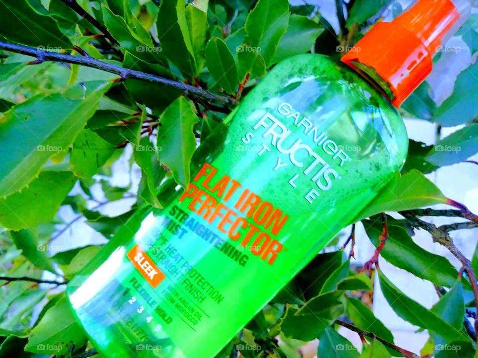 Your Beauty Products on Display