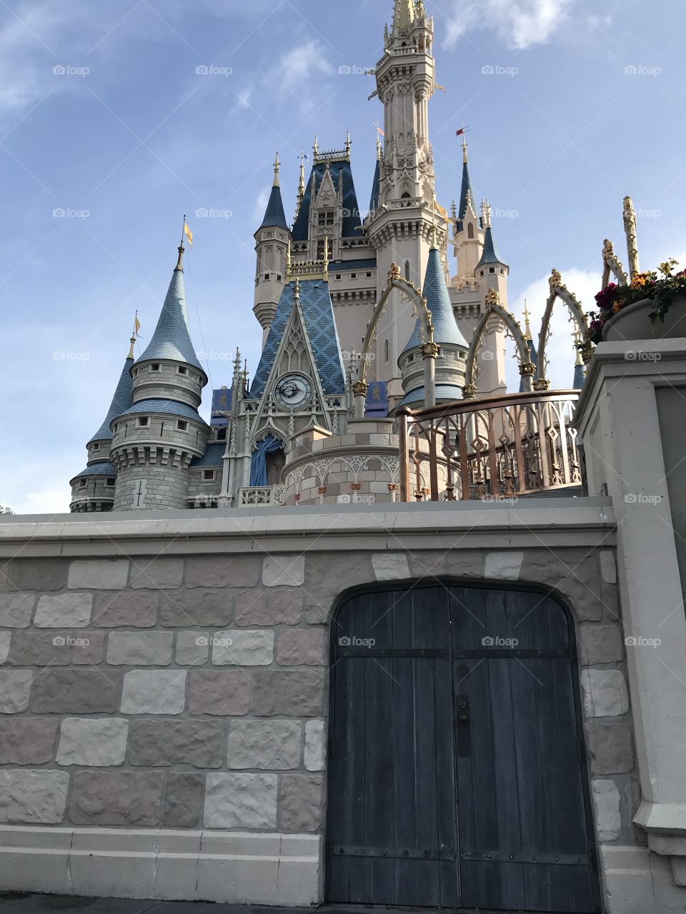 #day72 Everyday Disney World in Orlando Florida. I have been lost on Disney Properties consecutively since 4/3/19! You can find it on https://www.facebook.com/selsa.susanna or on IG SelsaCamacho YT SelsaSusanna • Magic Kingdom 6/13/19 Thursday