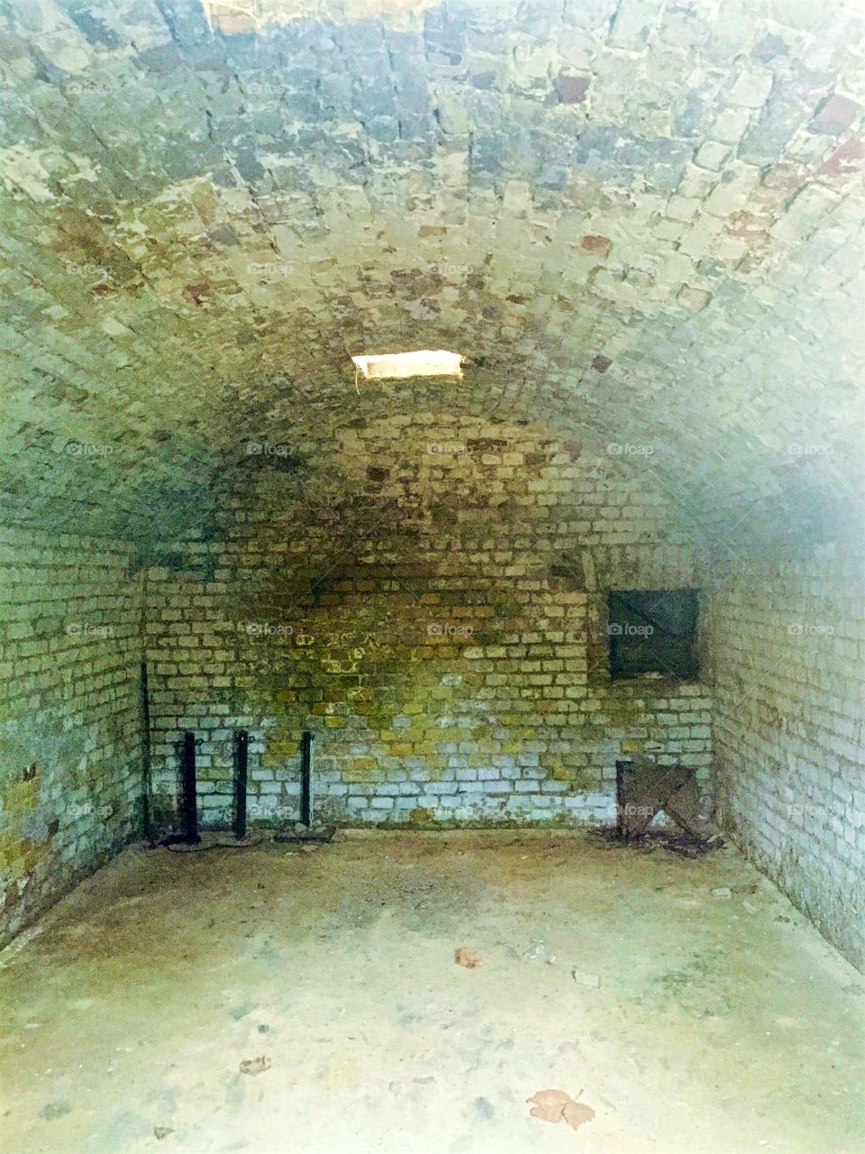 Gas chamber, Sachsenhausen.. Sachsenhausen concentrationcamp, germany. One of many gas chambers... :(
