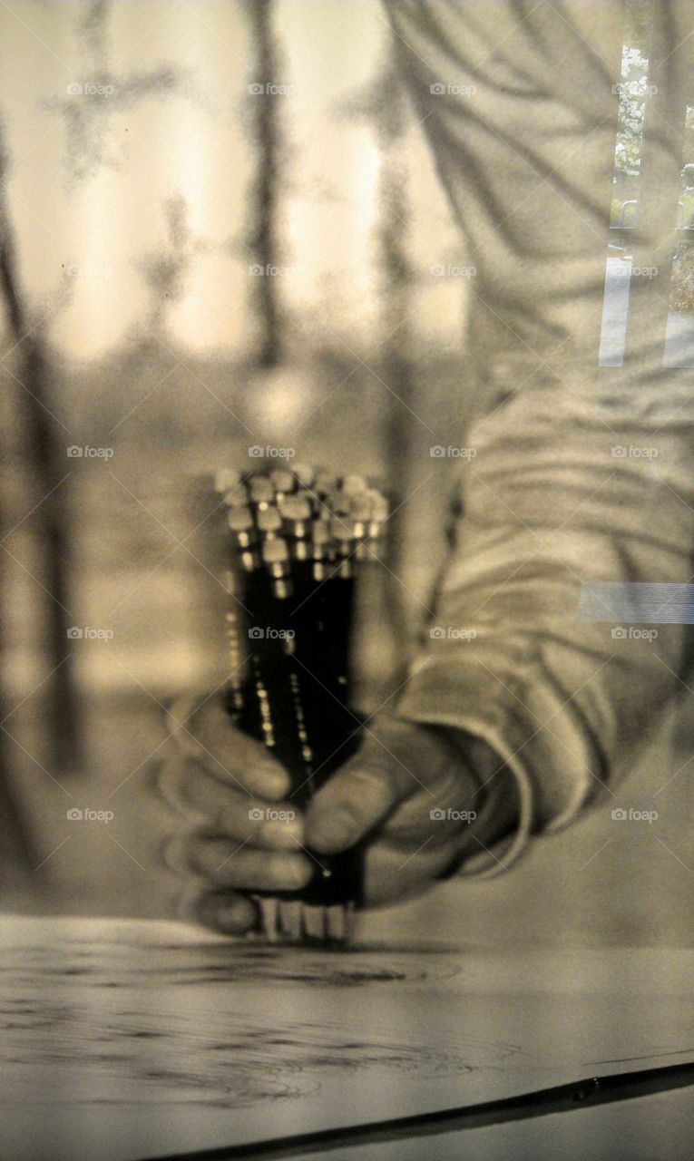 The artist hand at work