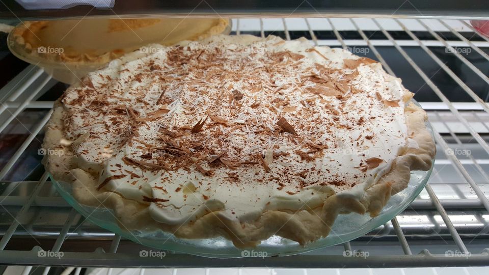 Chocolate cream pie