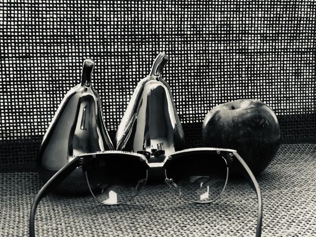 There are many veils in our life that blur our vision. We have to take our glasses off to distinguish between animate and inanimate, genuine and fake, truth and fantasy, mirages and reality. 