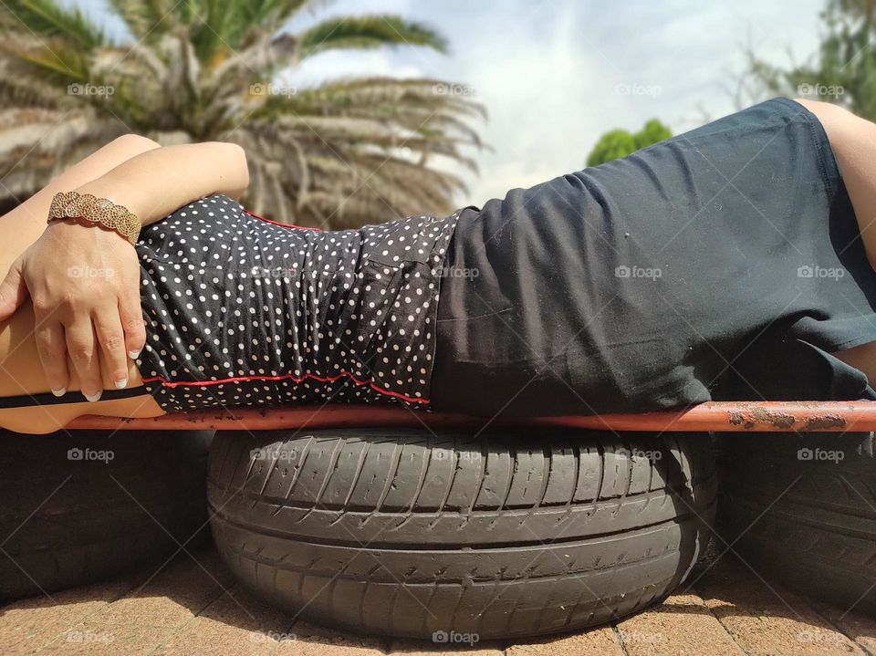 Gold pattern bracelet