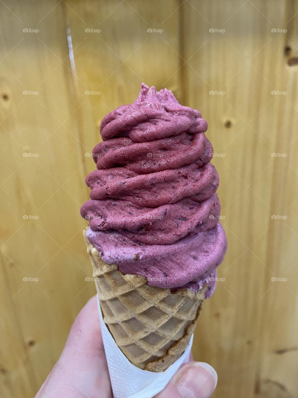 Ice cream cone swirl