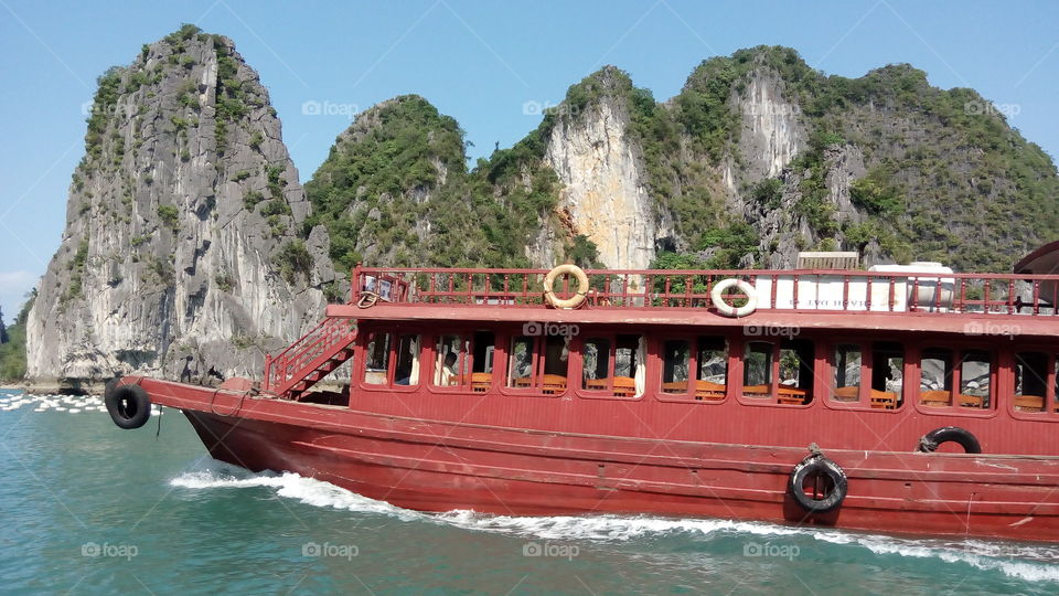 Boat. Ha Long Bay