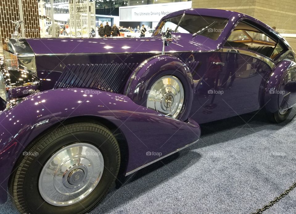 purple car