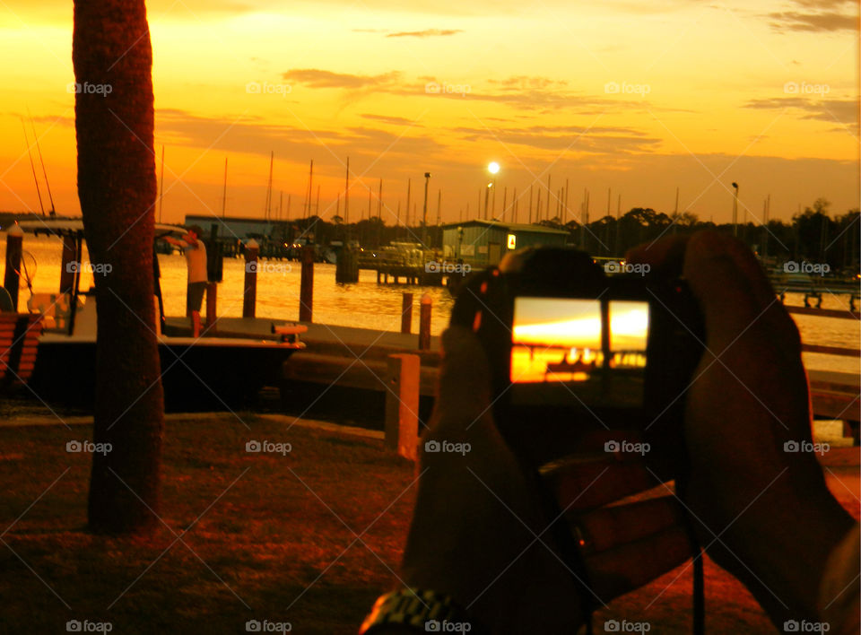 Golden shot. A photographer's perspective of the golden sunset