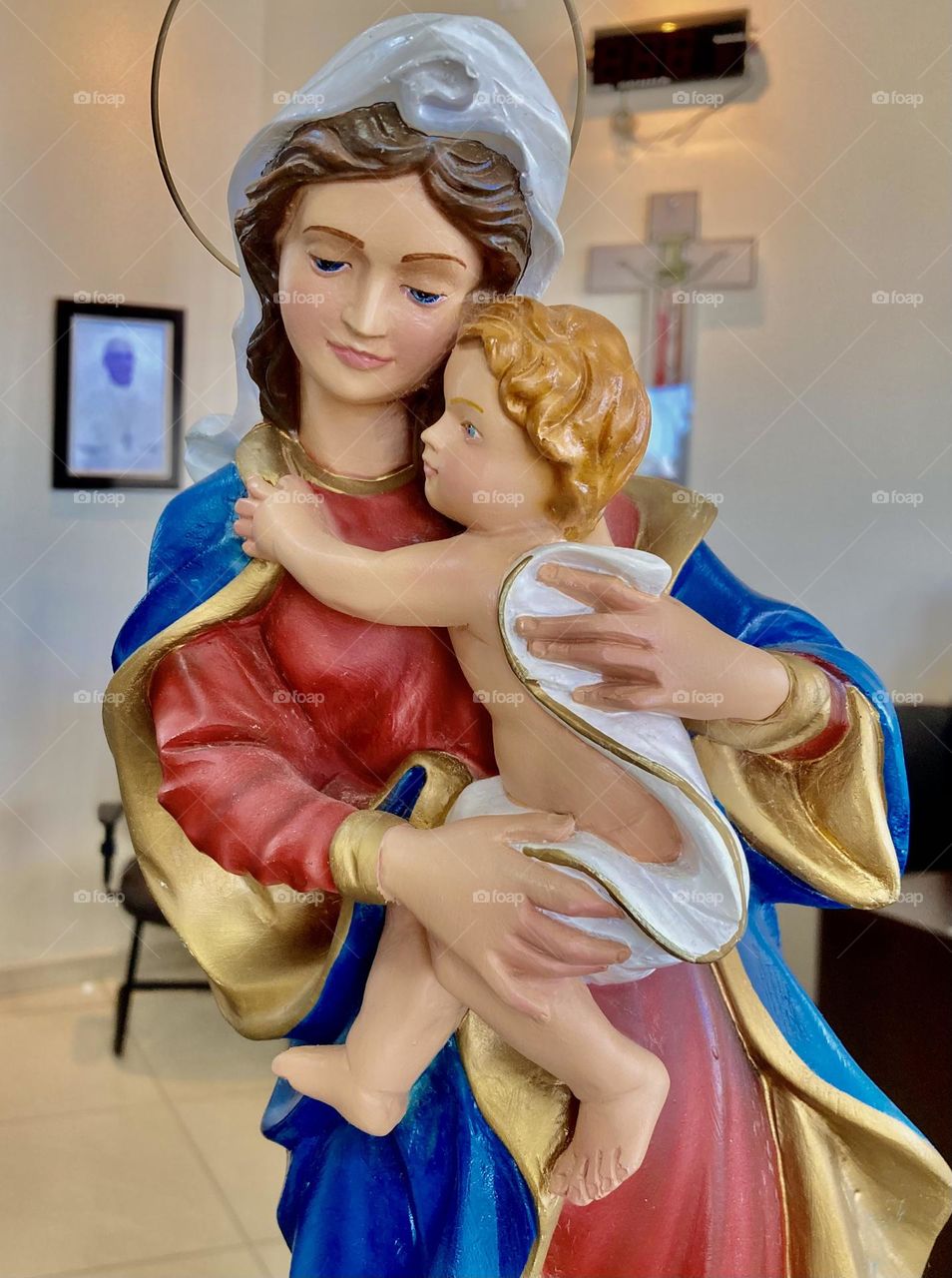 🙏 🇪🇸 Oh Maria, ruega por nosotros que recurrimos a ti.  Amén.  🇧🇷 Ó Maria, Nossa Senhora, rogai por nós que recorremos a vós. Amém. / 🇺🇸 O Mary, pray for us that we turn to you.  Amen. / 🇮🇹 O Madonna, prega per noi che ci rivolgiamo a te. Amen. 