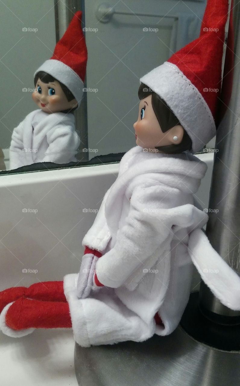 elf on shelf in robe